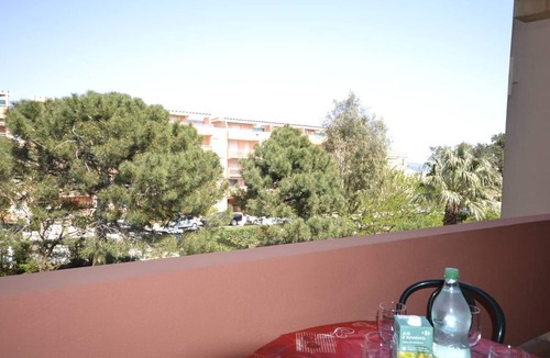 La Faviere Apartment | AIR-CONDITIONED APARTMENT LES RIVES DE LA FAVIERE