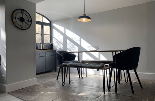 Carcassonne House | Air-conditioned, cocooning townhouse with jacuzzi