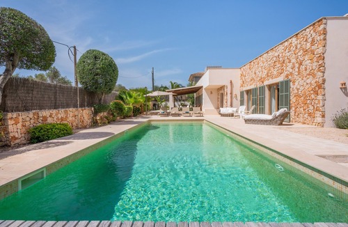 Cala Llombards House | Air-Conditioned Home Close to Beach with Beautiful Design, Pool, Terrace, Garden & Wi-Fi