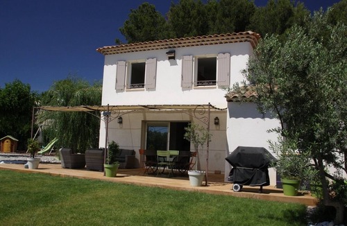 Eguilles Villa | Air-conditioned Provençal villa in a quiet location with magnificent views.