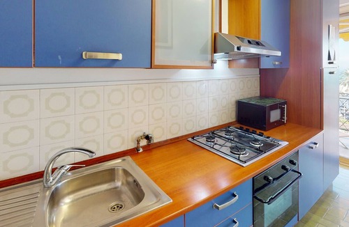 Menton Apartment | Air-conditioned studio in Menton, sea view