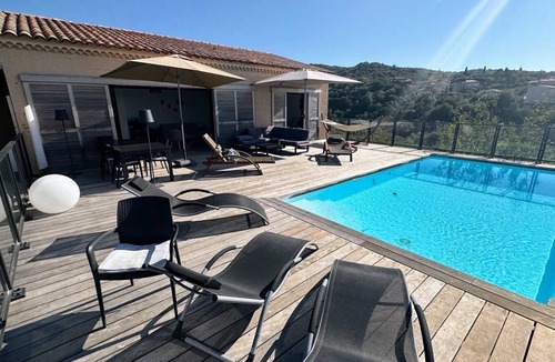 Portigliolo Villa | Air-conditioned villa - Infinity pool - Panoramic sea view - 200m from the beach
