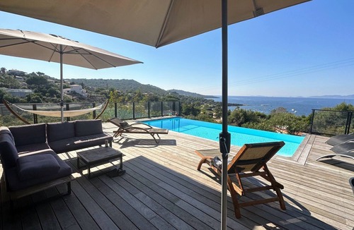 Portigliolo Villa | Air-conditioned villa - Infinity pool - Panoramic sea view - 200m from the beach