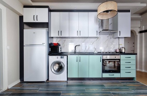 Karakoy Condo | Air-conditioned, WiFi, 1 bedroom and 1 living room apartment in Galata.