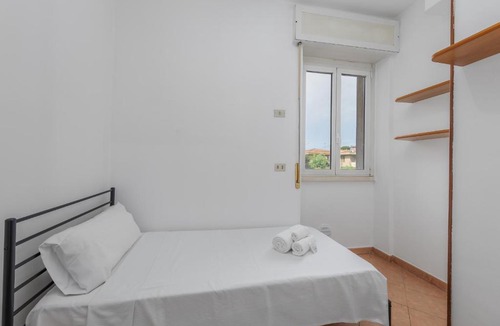 Cinisello Balsamo Apartment | Air Conditioning - Balcony - Quiet