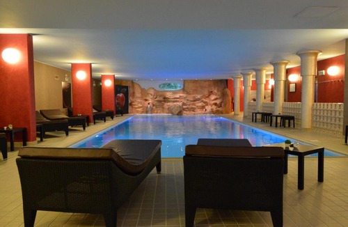 Leini Hotel | Air Palace Hotel