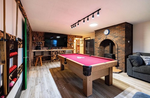Promontory House | airD&D Canada