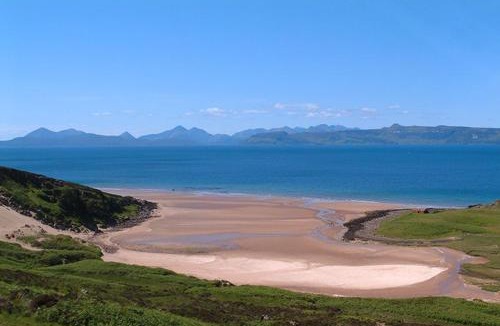 Strathcarron House | Airdaniar Cottage