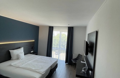 Ahden Hotel | AiREA Hotel