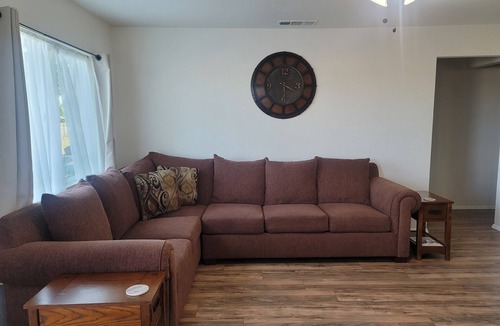 Pacheco House | Airport Express