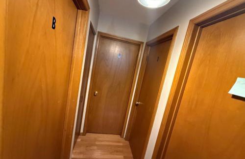 Rosemount House | AIRPORT KITCHENER HOMESTAY-Near Conestoga College, Fairview Mall, Plaza- 24Hrs Checkin