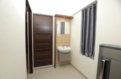 Nedumbassery Apartment | Airport Tree