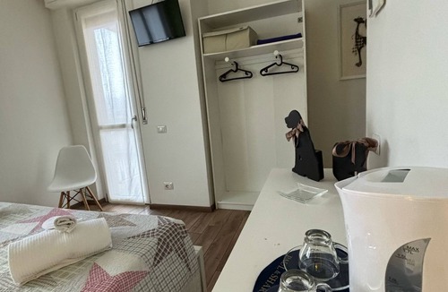 Aizurro House | Airuno Rooms