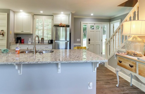 Jasper Cabin | Airy Jasper Vacation Rental w/ Deck + Gas Grill