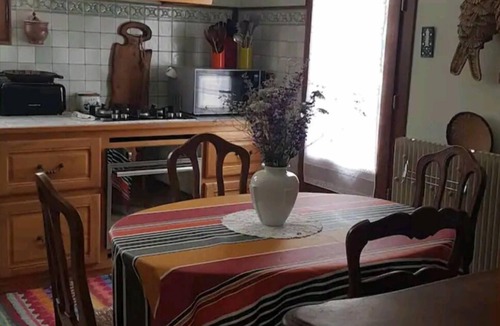 Vezac House | Aison Avec Piscine sur un Vaste Terrain Face au Château de Beynac