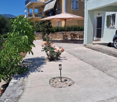 Vathy Apartment | Aithra
