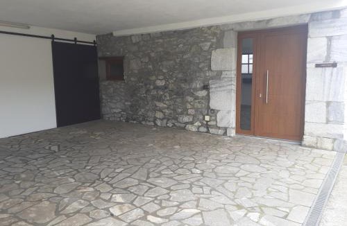 Igantzi House | Aizalegia