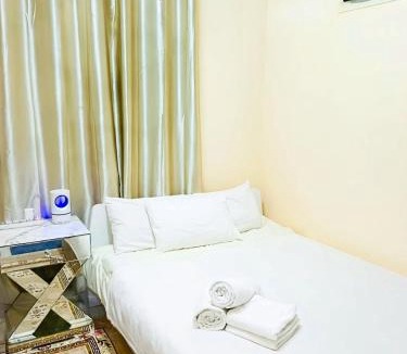 Ajman Apartment | Ajman Friends Downtown Apartment Fully Yours Two Rooms and Kitchen for 3 People