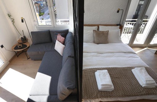Larissa Apartment | AK Premium Loft