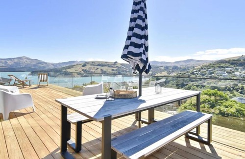 Akaroa Apartment | Akaroa Harbour View-Experience Tranquility in Newly Renovated 3-Bedroom Home