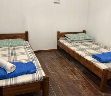 Kundasang Hotel | AKI Backpackers