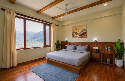 New Manali Hotel | AKIRA BY SKYLORE