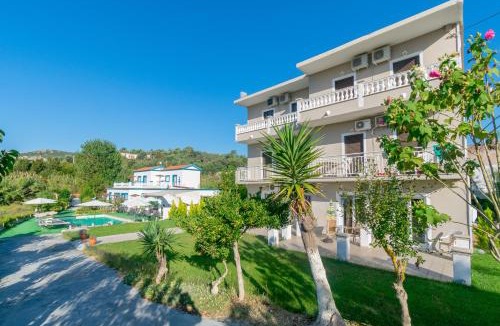 Agios Georgios Pagon Apartment | Akis Villa Studios & Apartment with Pool by Hotelius