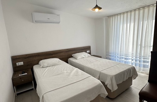 Eriklice House | Akmonya Pansiyon