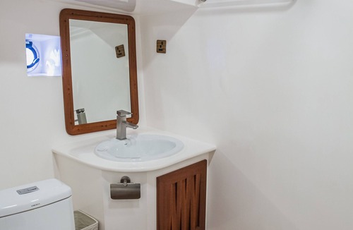 Dhigurah Hotel | Akoya Pearl