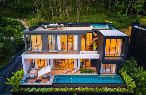 Choeng Thale Hotel | AKRA Collection Layan - Hideaway Villas