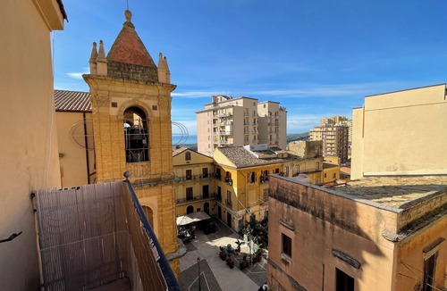 Agrigento Apartment | Akragas home 2 with city view