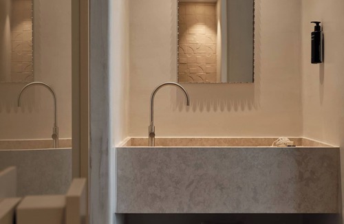 Naousa Hotel | Akria Seaside Suites