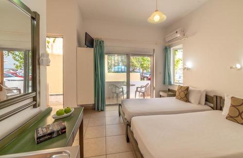 Kalyves Apartment | Akti Galinis - Beachfront Hotel