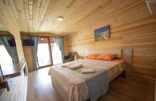 Mentese Hotel | Akyaka - Akbuk Fullmoon Bungalow Camping