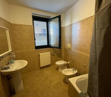 Stornara House | Al 33 Apartment