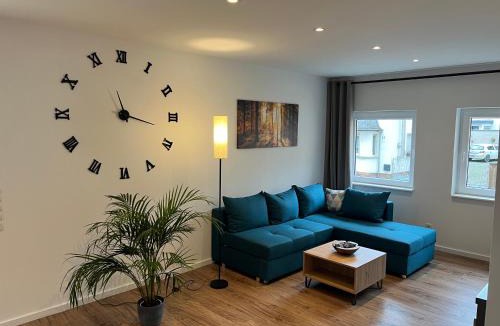 Hambuch Apartment | Al Backstuff