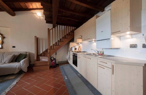 Cola Apartment | Al Castello - Elegante Residenz mit Schwimmbad by Interhome