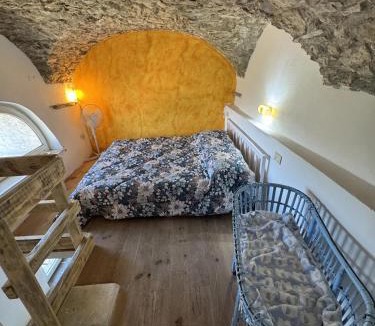 Valeriano Lunense Apartment | Al Castello