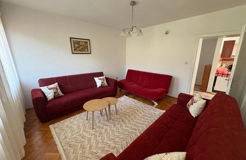 Pejë Apartment | Al Centro