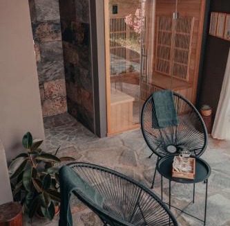 Brossasco House | Al Civico 2 - Rustico con SPA Privata - Piscina - Sauna - Hammam - Free Wi-Fi