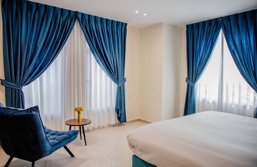 Ramallah Apartment | Al-Istiklal Suites