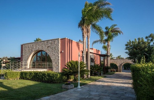 Matino Bed & Breakfast | Al KamarTaj