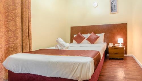 Al Sabkha Hotel | Al Karnak Hotel