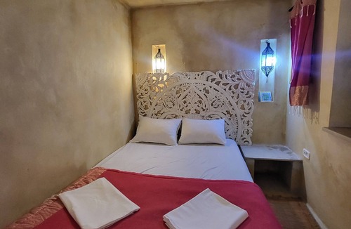 Bizerte Bed & Breakfast | Al Madina Riad Bizerte, A Mediterranean Creative House Above the Sea