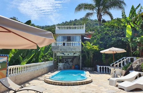 Daniela Cottage | Al Mare - Oceanfront Home - Steps from the Sand in Florianopolis