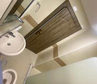Al-Karak Hotel | Al-Mujeb