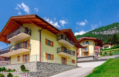 Caldes Apartment | Al Pescatore by Interhome