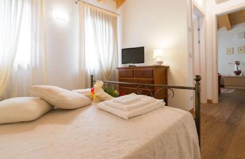 Olmo di Mira Apartment | Al Piccolo Clarin