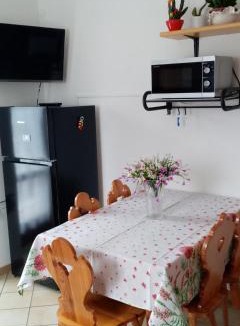 Vezzano Apartment | Al Portec