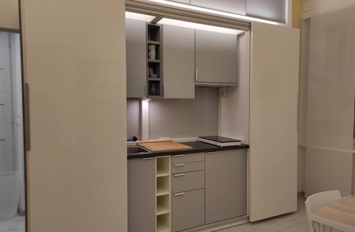 San Donato Apartment | AL REGINA, SMART STUDIO IN SAN DONATO TORINO. FREE PARKING 50 METERS AWAY.